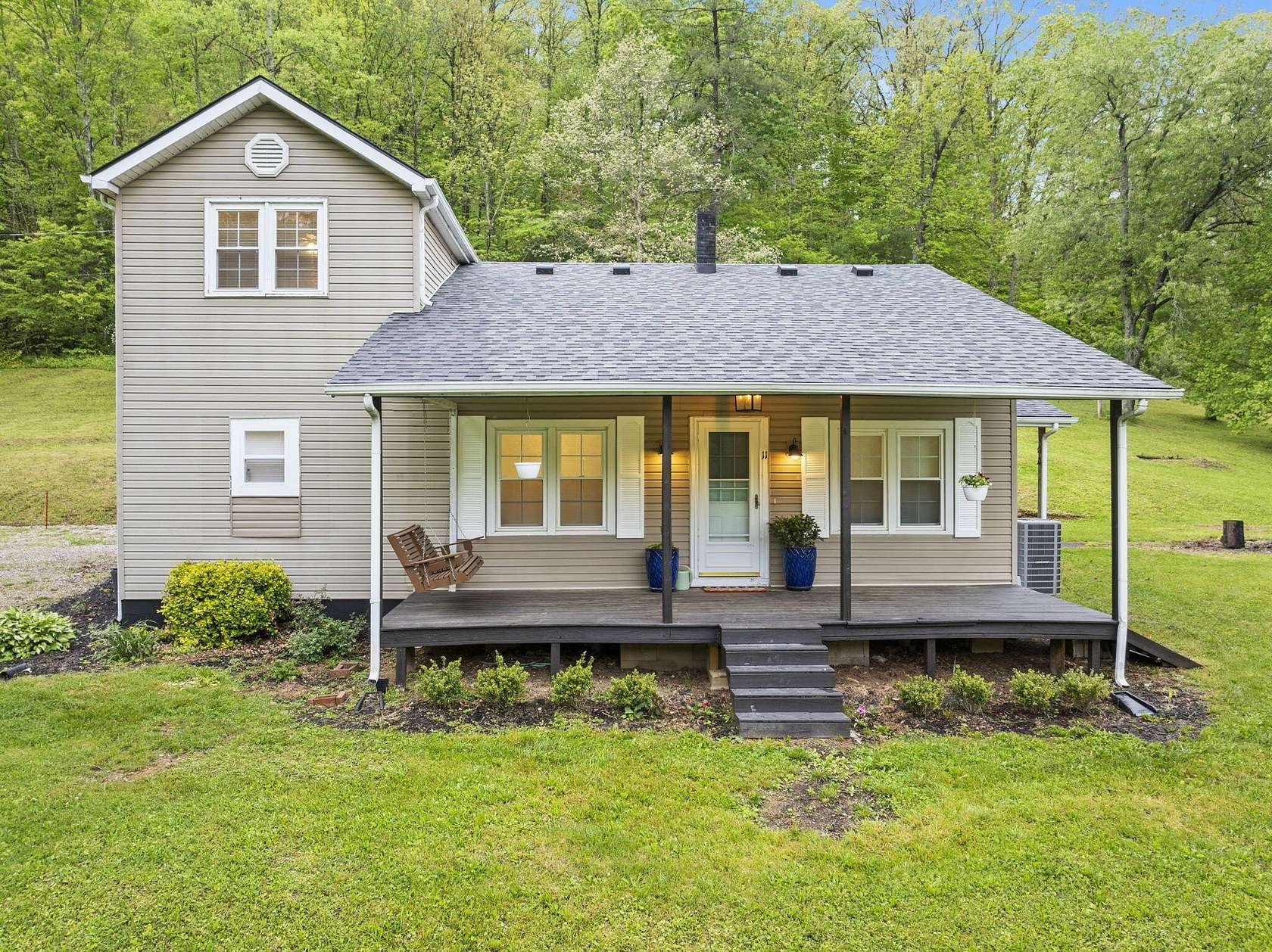 3 Acres of Land with Home for Sale in McKee, Kentucky