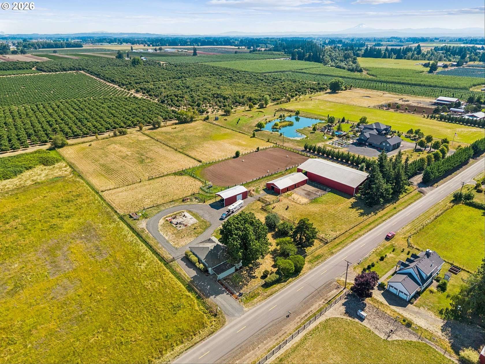 6.6 Acres of Land with Home for Sale in Aurora, Oregon