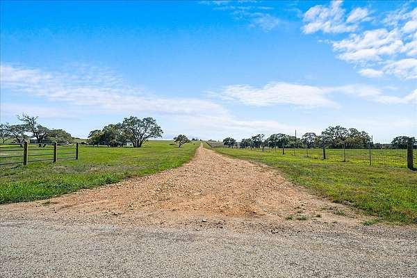 26.2 Acres of Agricultural & Residential Land for Sale in Schulenburg, Texas