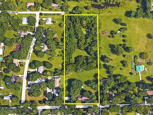5 Acres of Residential Land for Sale in Stilwell, Kansas