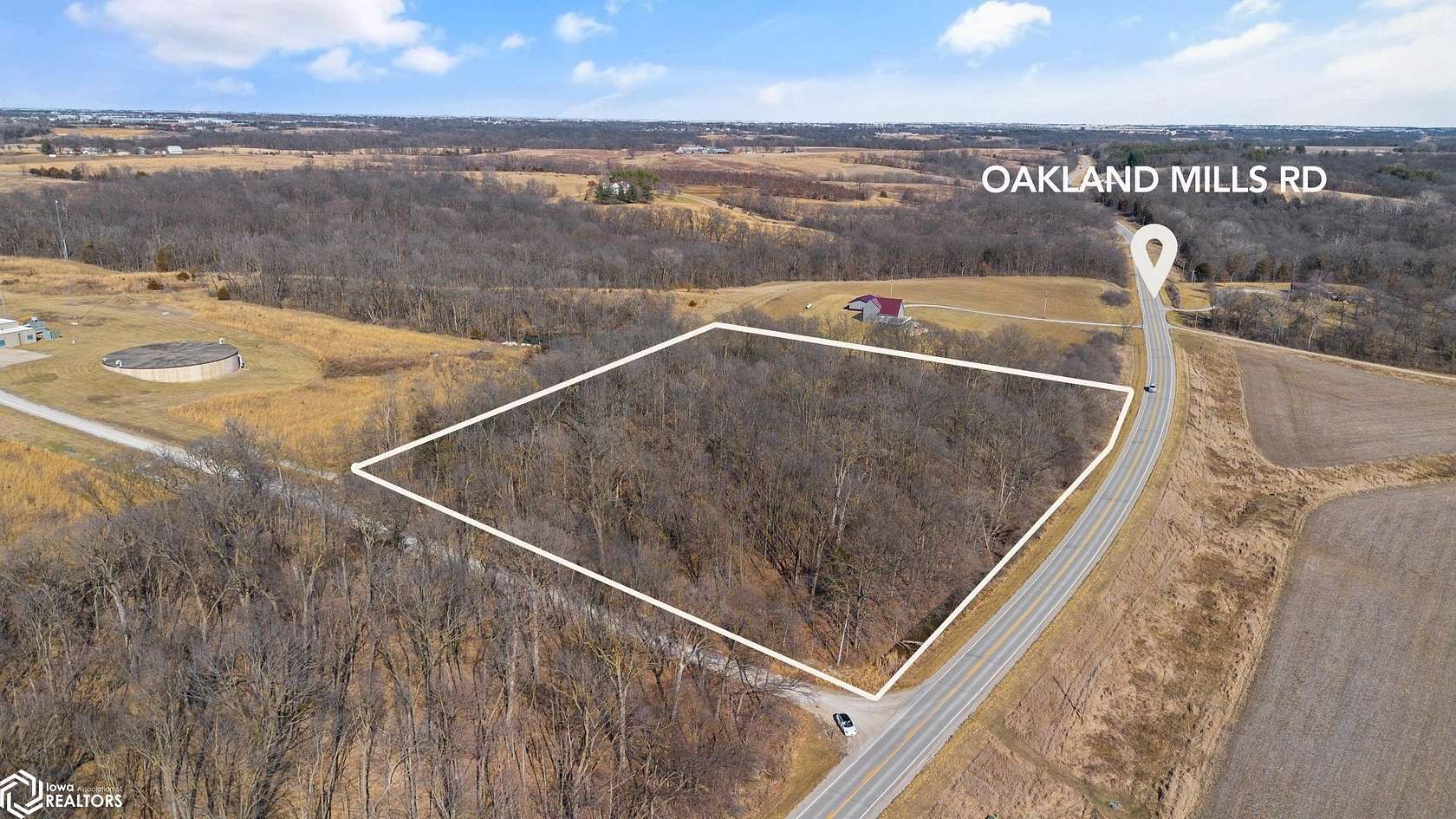 5 Acres of Residential Land for Sale in Mount Pleasant, Iowa