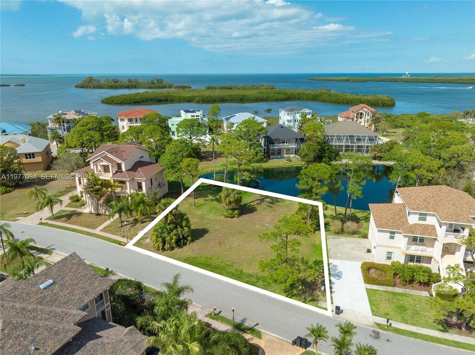 0.3 Acres of Residential Land for Sale in Tarpon Springs, Florida