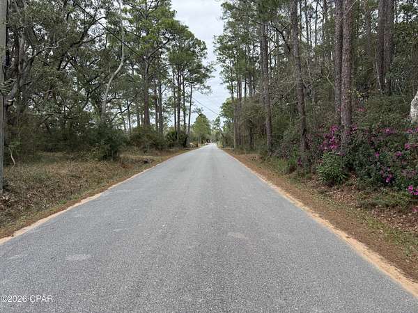 0.9 Acres of Land for Sale in Milton, Florida