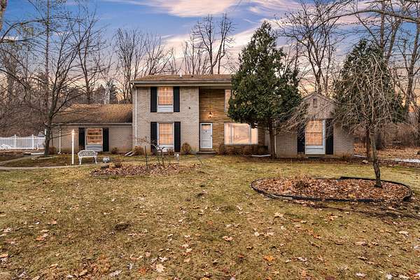 2.73 Acres of Land with Home for Sale in Southfield, Michigan