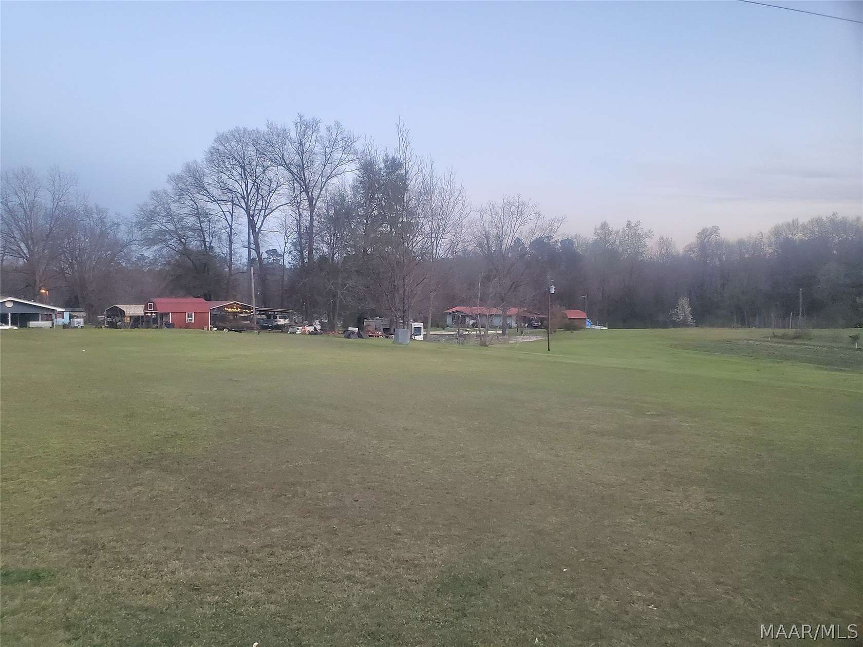 1 Acre of Residential Land for Sale in Grove Hill, Alabama