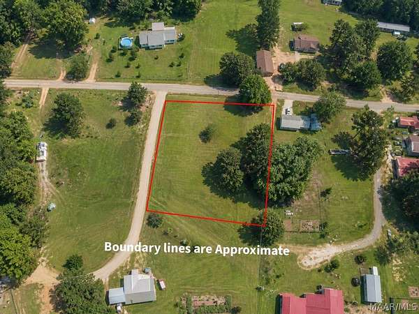 1 Acre of Residential Land for Sale in Grove Hill, Alabama