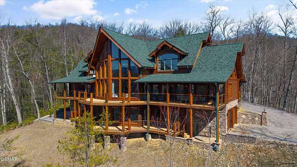 4.15 Acres of Land with Home for Sale in Gatlinburg, Tennessee