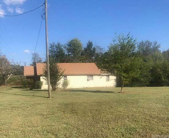 5.85 Acres of Land with Home for Sale in Clinton, Arkansas