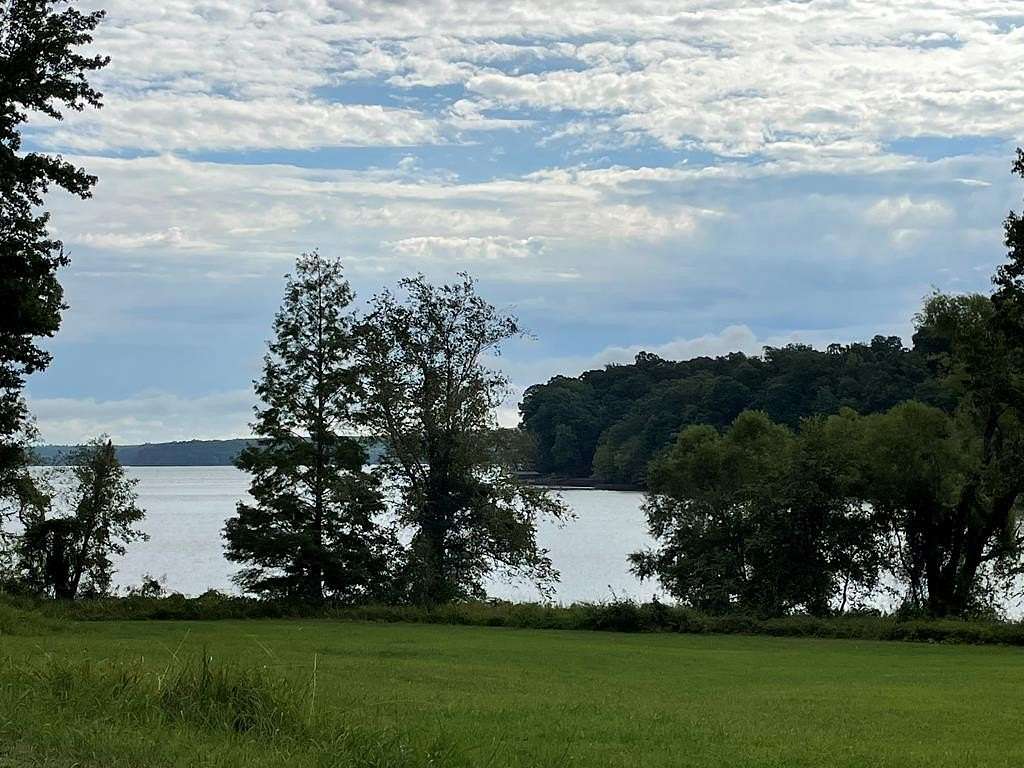 0.97 Acres of Land for Sale in Big Sandy, Tennessee