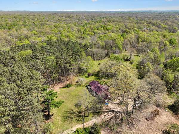 50.2 Acres of Recreational Land with Home for Sale in Santa Fe, Tennessee