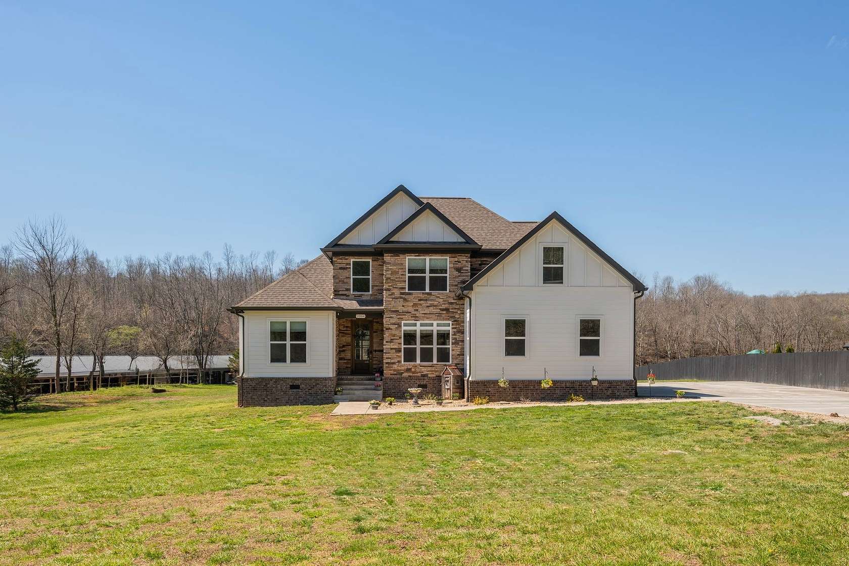 3 Acres of Land with Home for Sale in Dickson, Tennessee