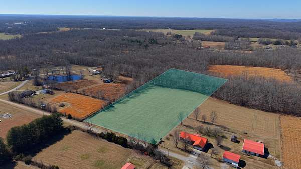 4.58 Acres of Residential Land for Sale in Manchester, Tennessee