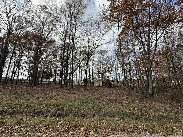 1.28 Acres of Residential Land for Sale in Leoma, Tennessee
