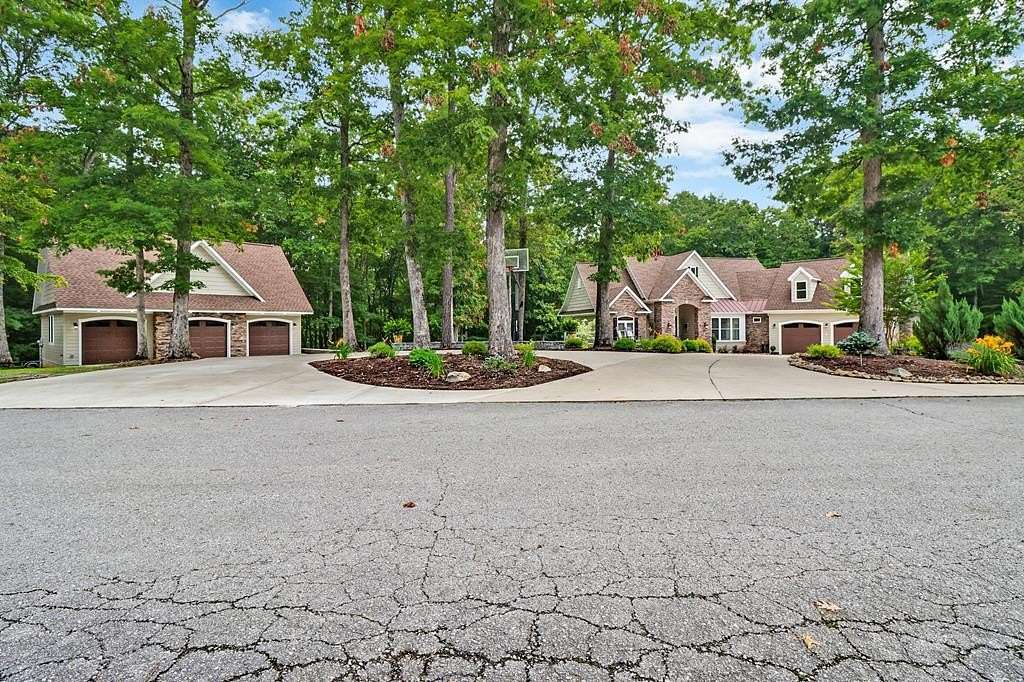 3.16 Acres of Land with Home for Sale in Jamestown, Tennessee