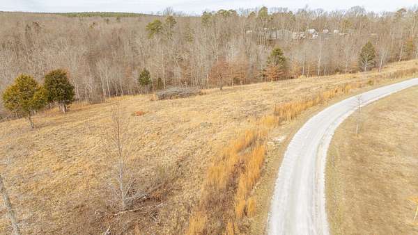 35.4 Acres of Land for Sale in Waynesboro, Tennessee