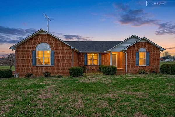 2.54 Acres of Land with Home for Sale in Smithville, Tennessee