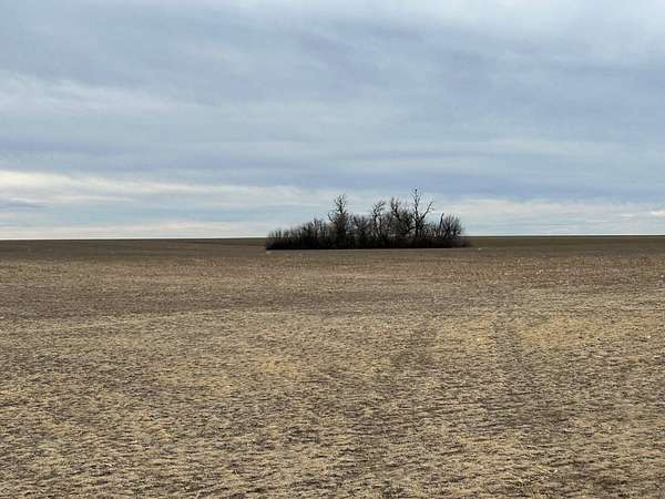 160 Acres of Land for Sale in Lewellen, Nebraska