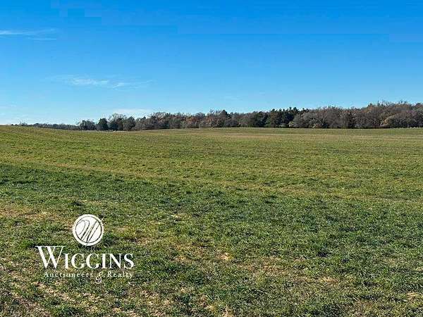 180 Acres of Land for Auction in Ringwood, Oklahoma