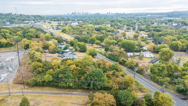 1 Acre of Land for Sale in Nashville, Tennessee