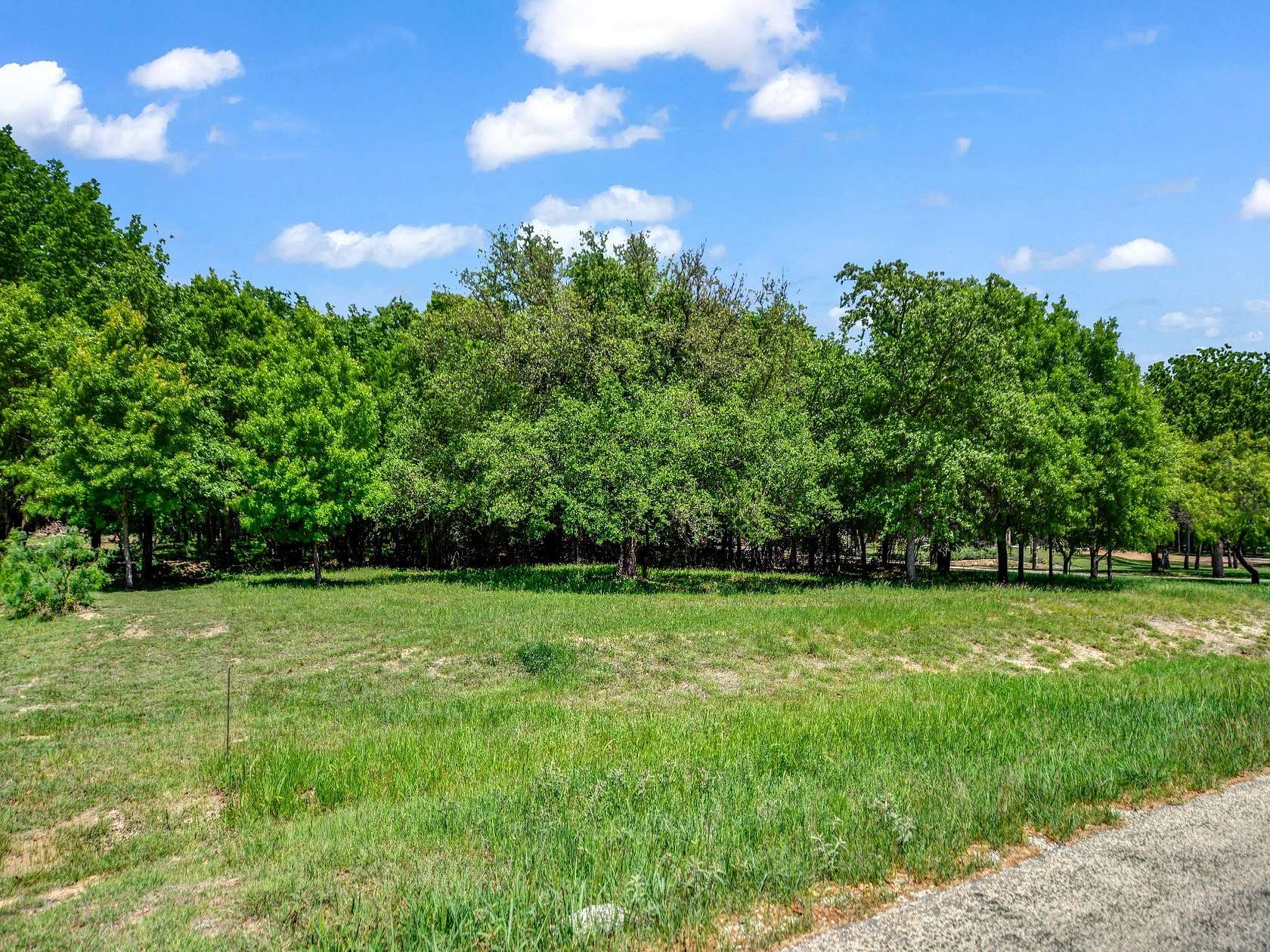 2 Acres of Residential Land for Sale in Poolville, Texas
