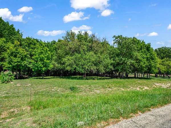 2 Acres of Residential Land for Sale in Poolville, Texas