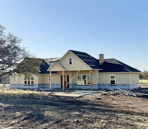 1.82 Acres of Land with Home for Sale in Weatherford, Texas