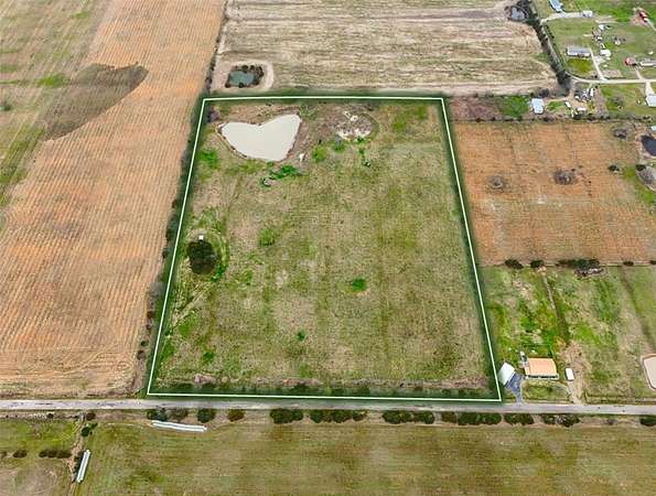 21.6 Acres of Land for Sale in Ivanhoe, Texas