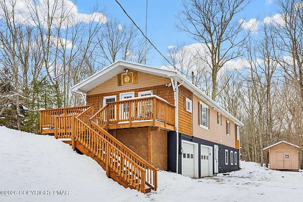 10.5 Acres of Recreational Land with Home for Sale in Dingmans Ferry, Pennsylvania