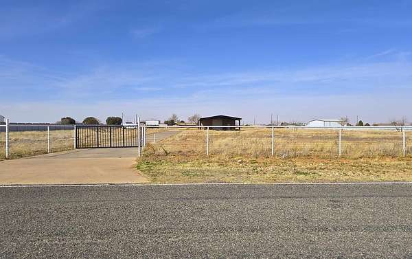 4.7 Acres of Residential Land for Sale in Midland, Texas