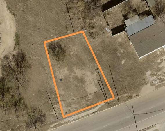 0.17 Acres of Mixed-Use Land for Sale in Big Spring, Texas