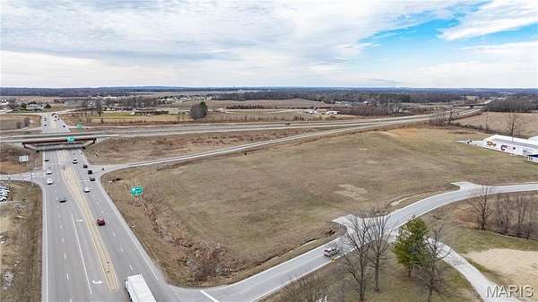 5 Acres of Commercial Land for Sale in Godfrey, Illinois