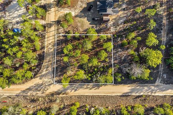 Residential Land for Sale in Interlachen, Florida