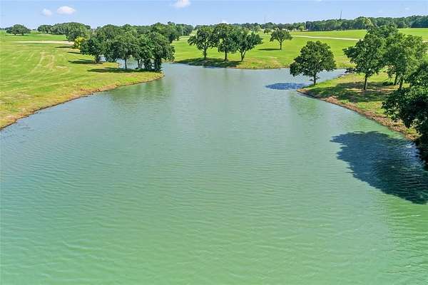 3 Acres of Residential Land for Sale in Bowie, Texas