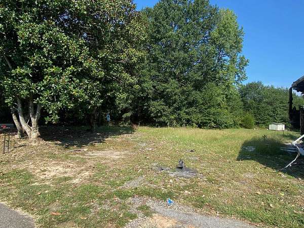 0.08 Acres of Residential Land for Sale in Campobello, South Carolina