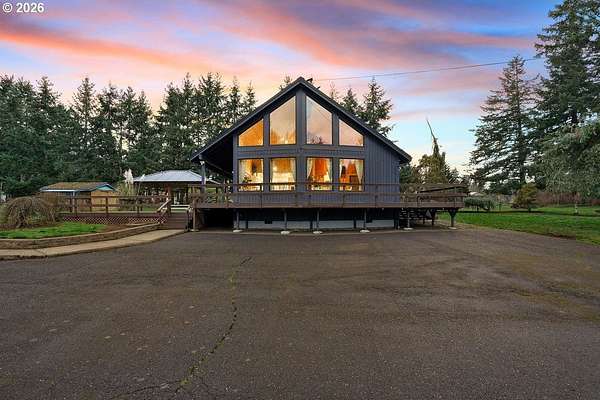 4 Acres of Land with Home for Sale in Oregon City, Oregon