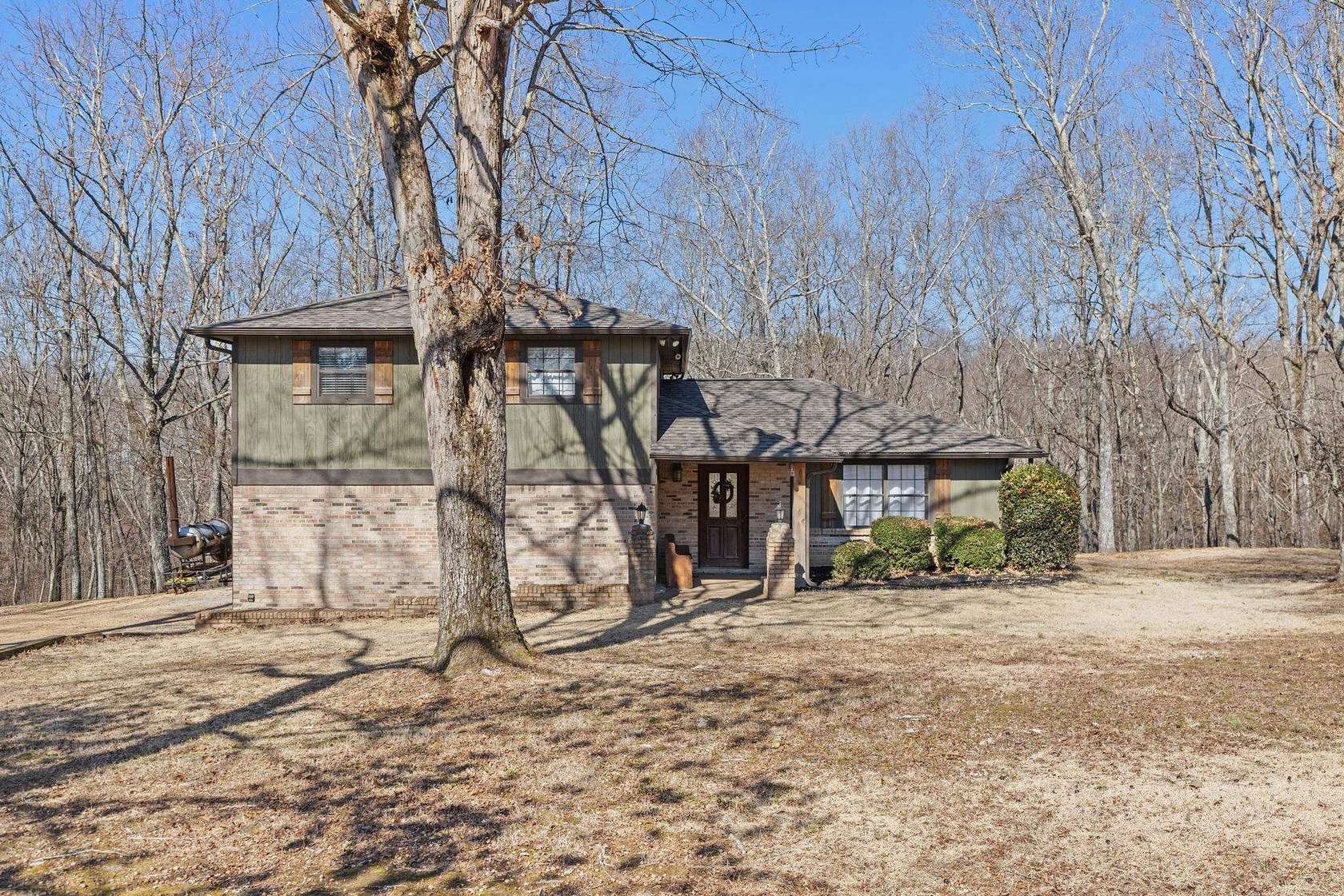 2.5 Acres of Land with Home for Sale in Tuscumbia, Alabama