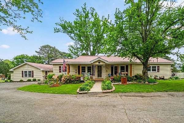 12.8 Acres of Land with Home for Sale in Rome, Georgia