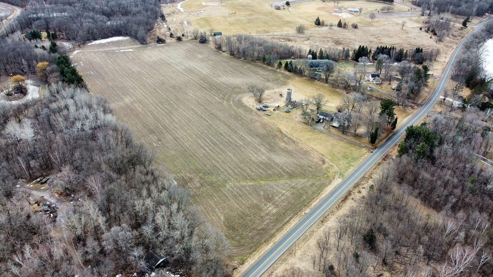 10 Acres of Residential Land for Sale in Lindstrom, Minnesota