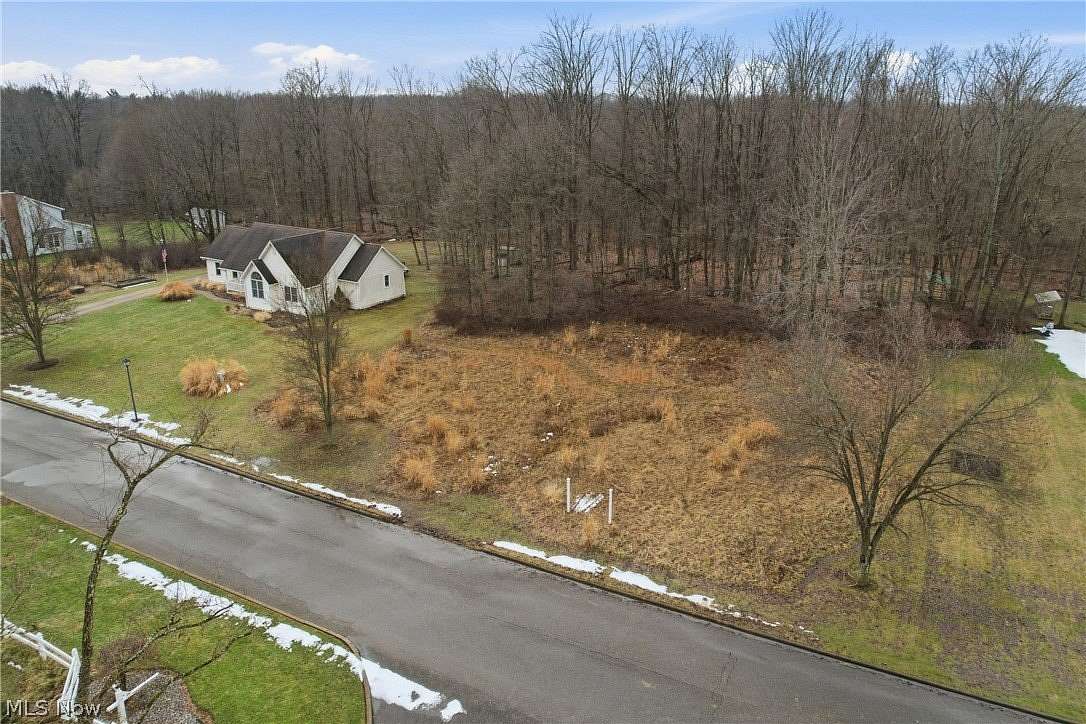 0.45 Acres of Residential Land for Sale in Hubbard, Ohio