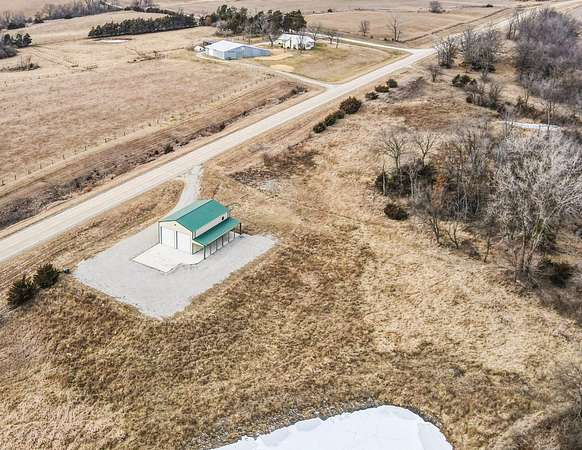 85.6 Acres of Land for Sale in Russell, Iowa