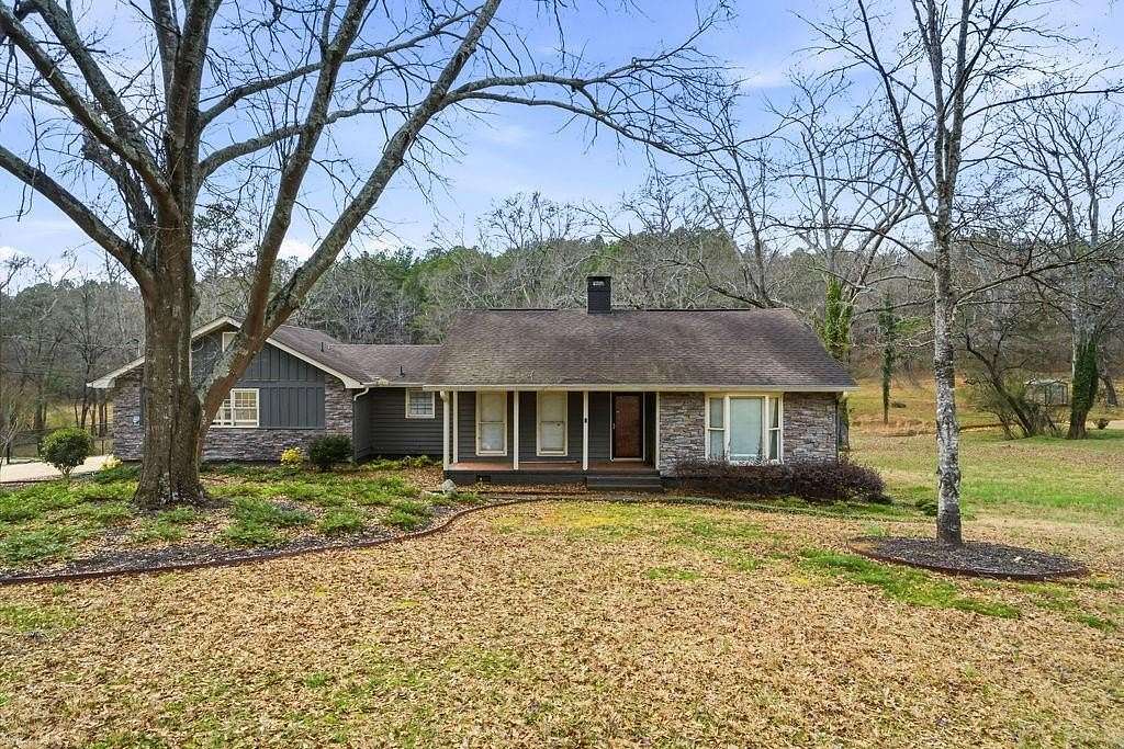 5.6 Acres of Land with Home for Sale in Rome, Georgia