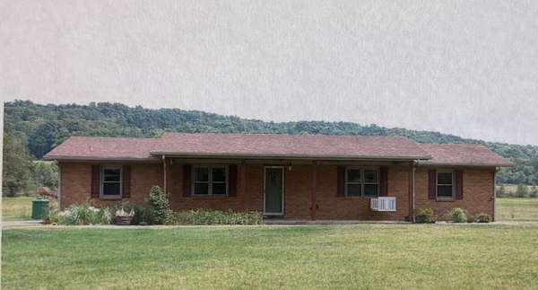 6.33 Acres of Land with Home for Sale in McKee, Kentucky