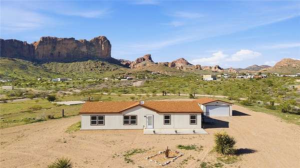 2.2 Acres of Land with Home for Sale in Golden Valley, Arizona