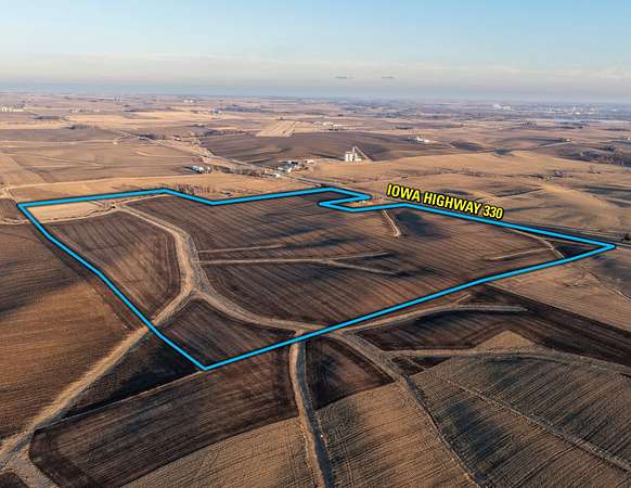 171 Acres of Land for Auction in Albion, Iowa