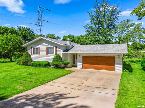 4.5 Acres of Land with Home for Sale in East Peoria, Illinois