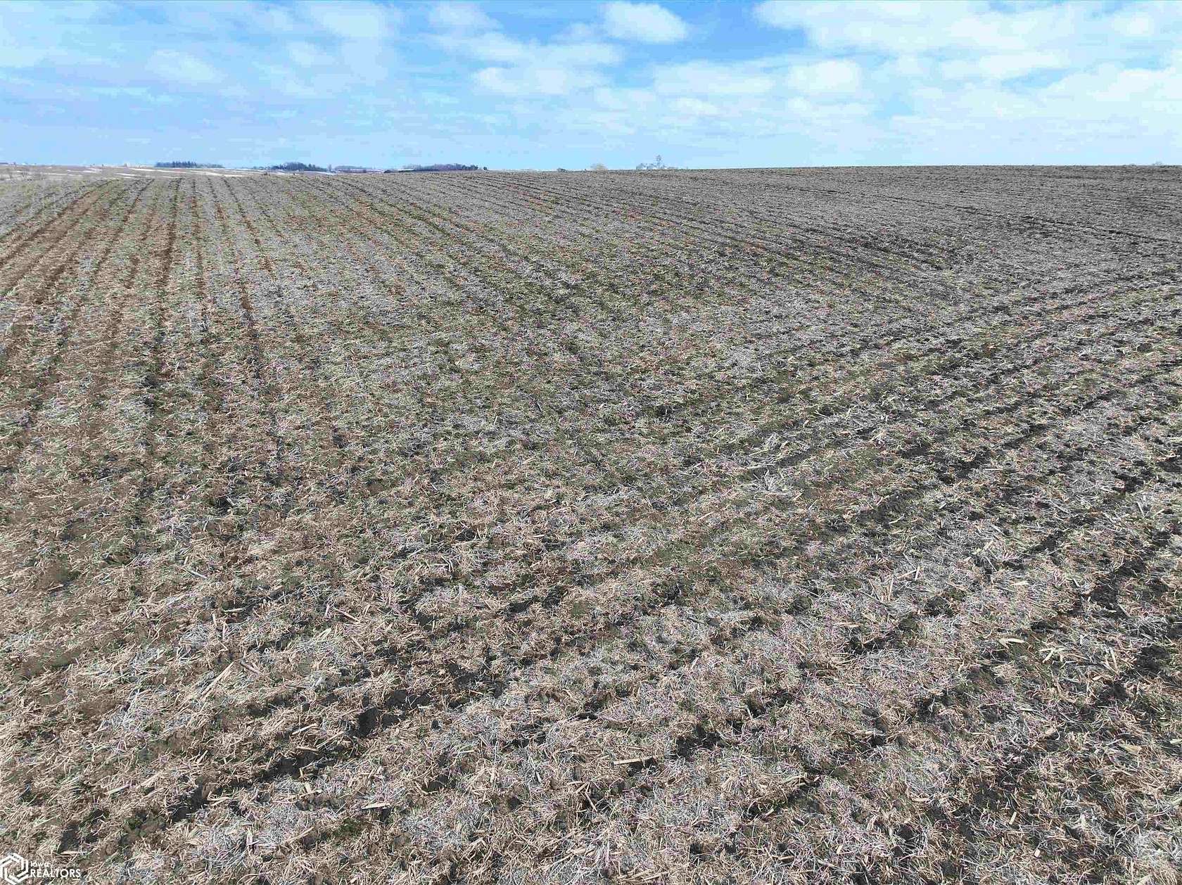 171 Acres of Land for Sale in Albion, Iowa