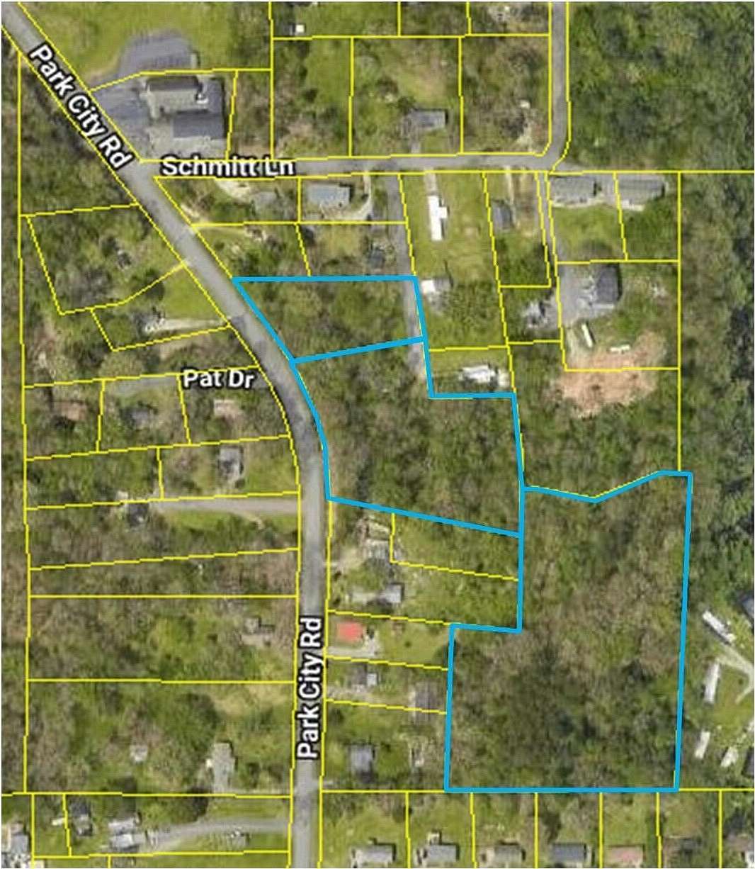7 Acres of Residential Land for Sale in Rossville, Georgia