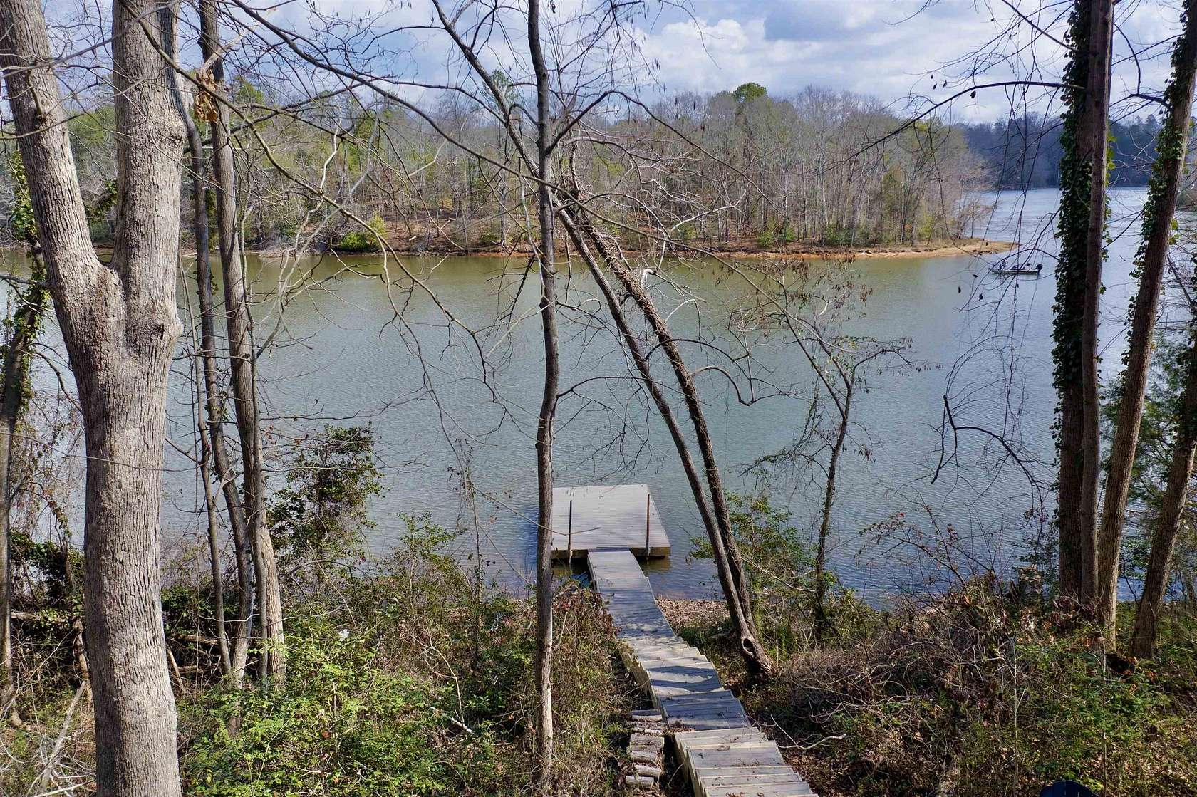 2 Acres of Residential Land for Sale in Chesnee, South Carolina