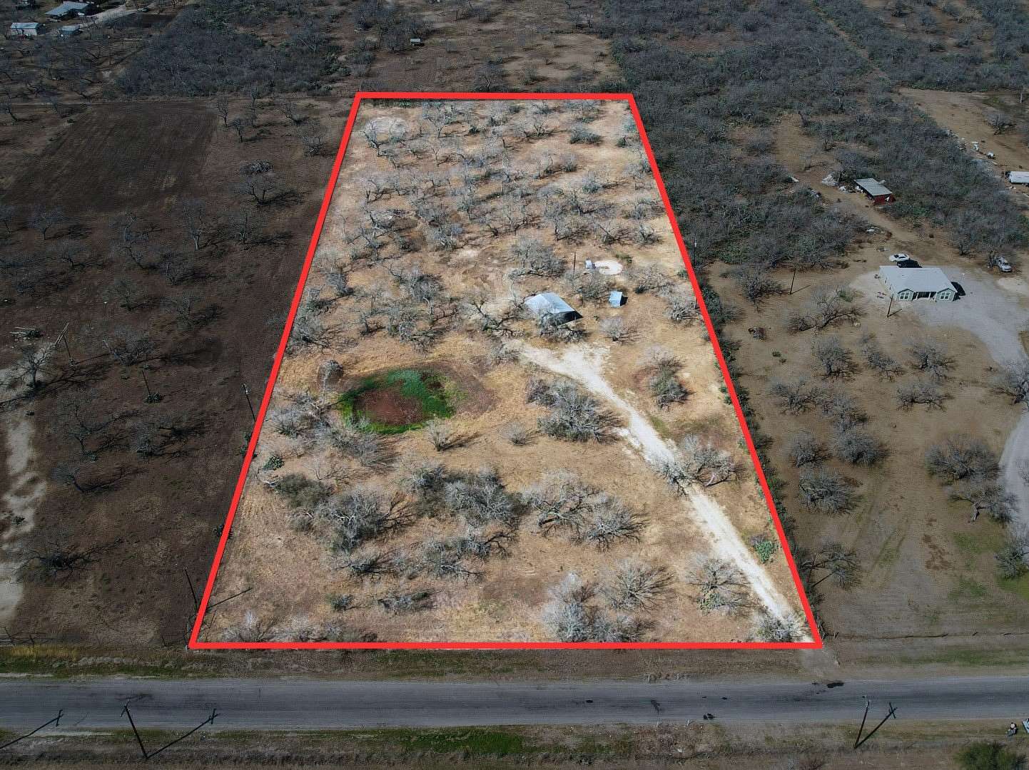 5 Acres of Residential Land for Sale in Pleasanton, Texas