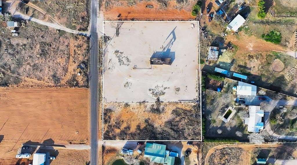 2.5 Acres of Residential Land for Sale in Midland, Texas